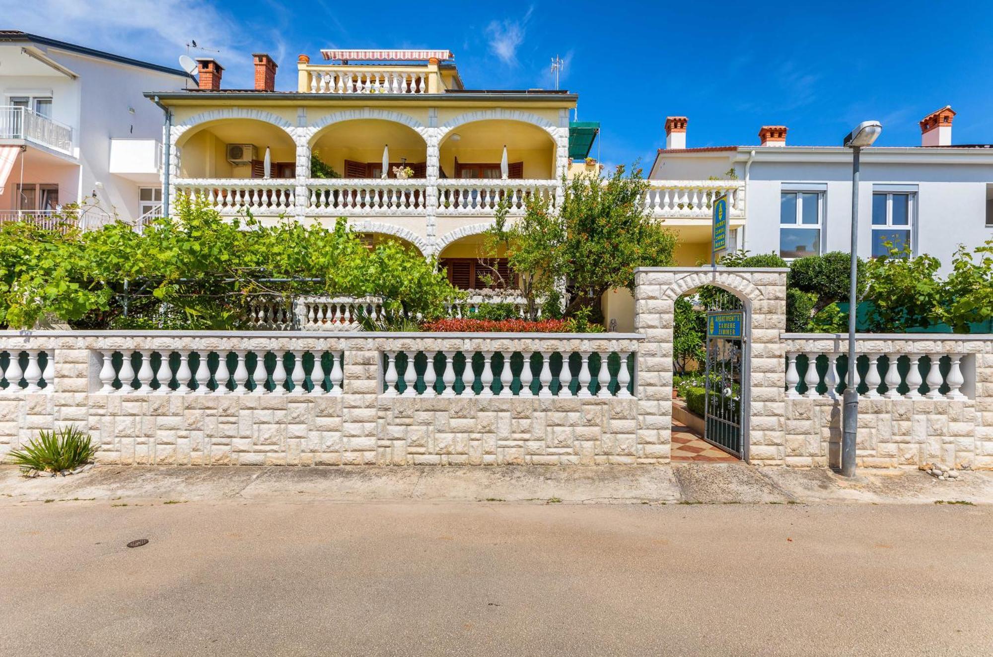 Villa Nada In Fazana - Near The Beach Exterior foto